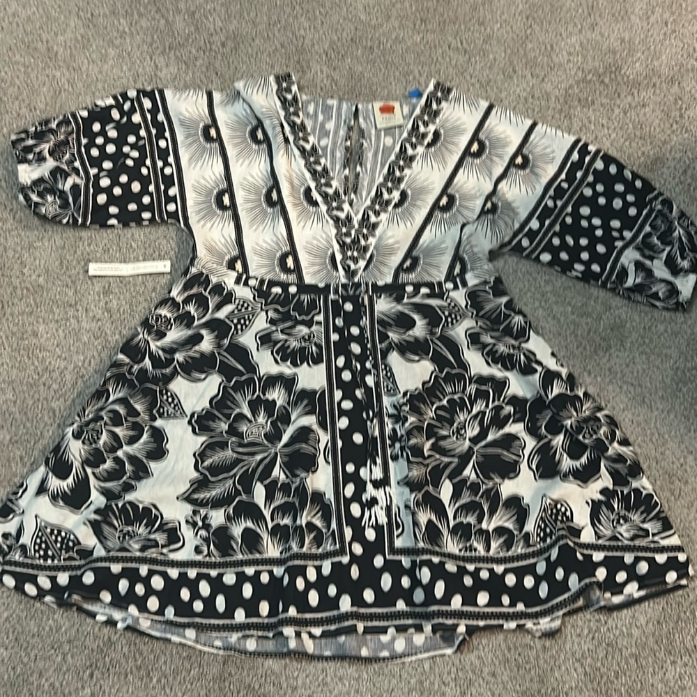Brand new Farm Rio Dress